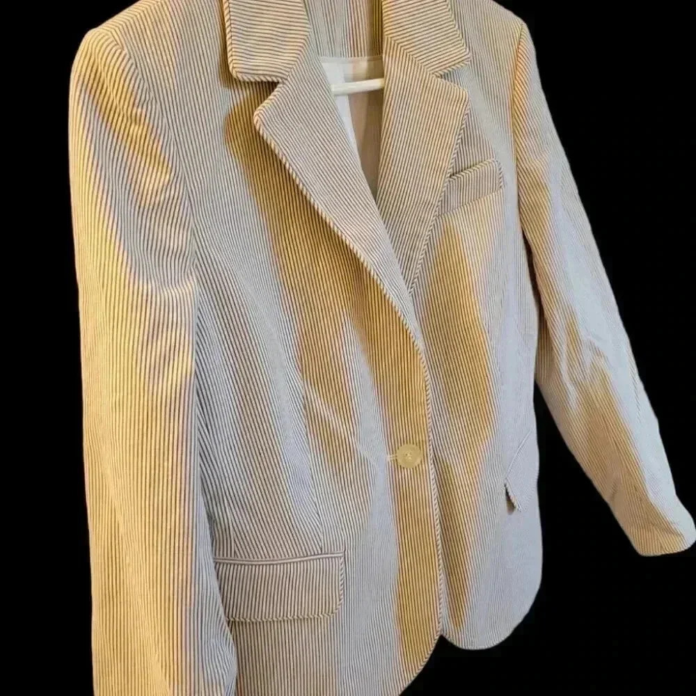 Womans Striped Blazer Jacket lined NWOT